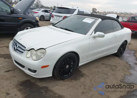 2009 Mercedes-Benz Clk 350 z USA, uszkodzony, nr VIN WDBTK56F19F259332